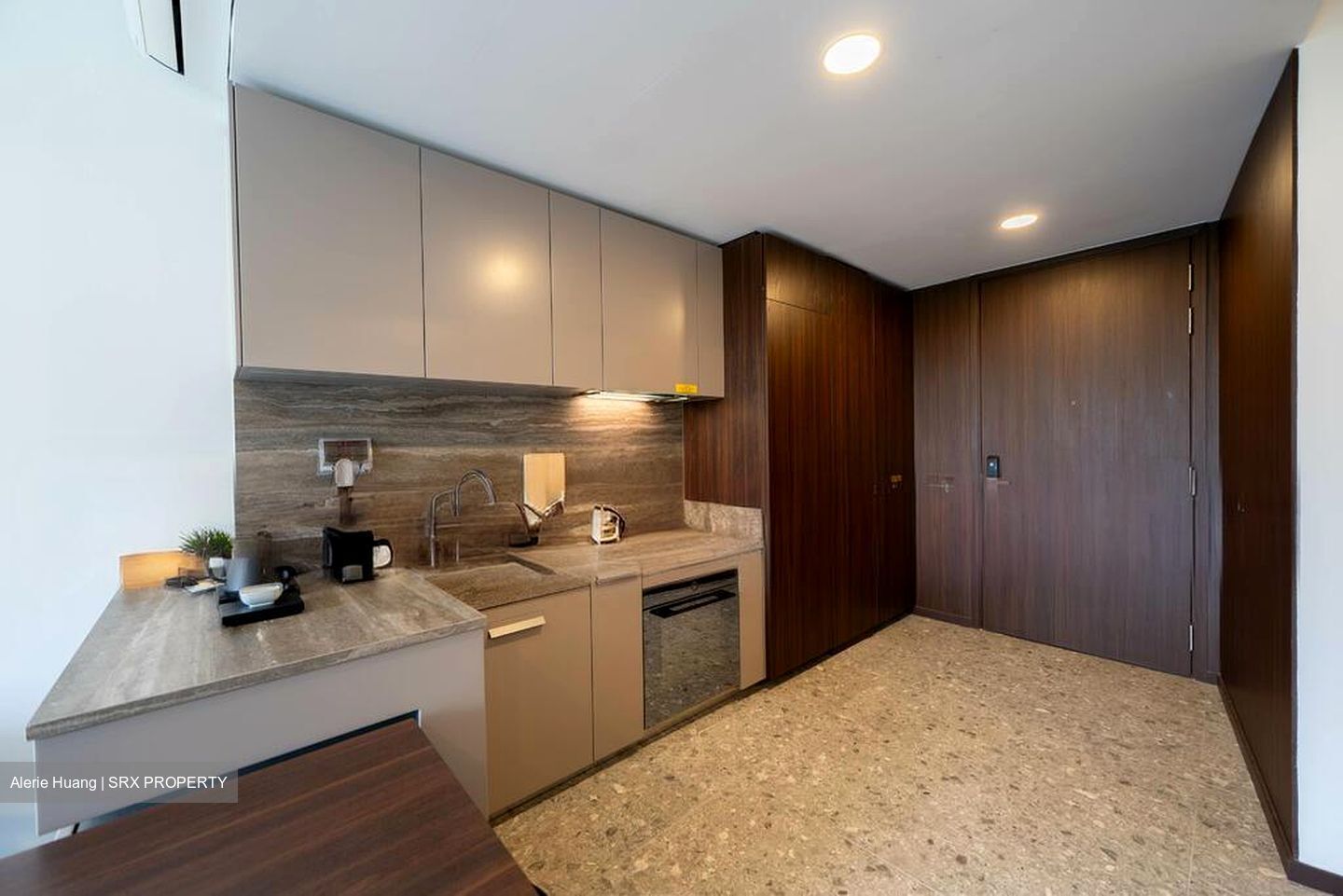 One Pearl Bank (D3), Apartment #508387531